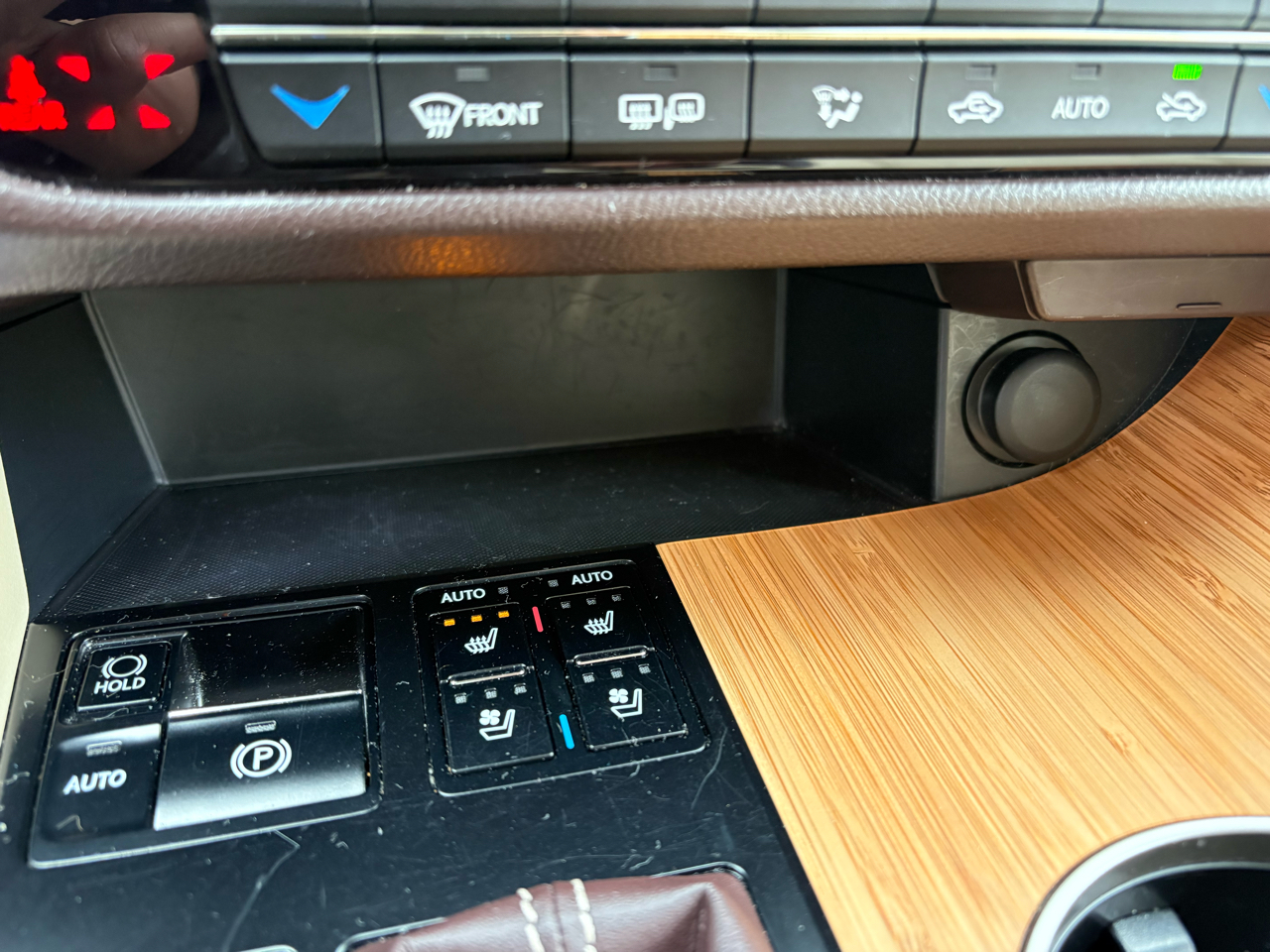 Lexus RX 450hL Base 2018 Lexus RX 450hL Base 2018