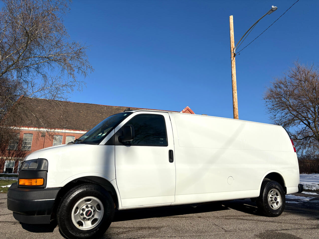 GMC Savana G2500 Extended Cargo 2019