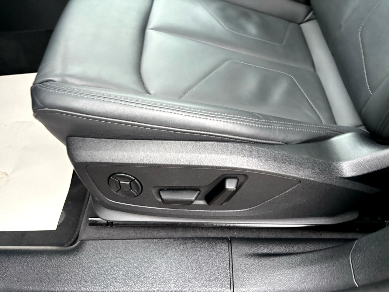 Audi Q3 S line Premium quattro 2025