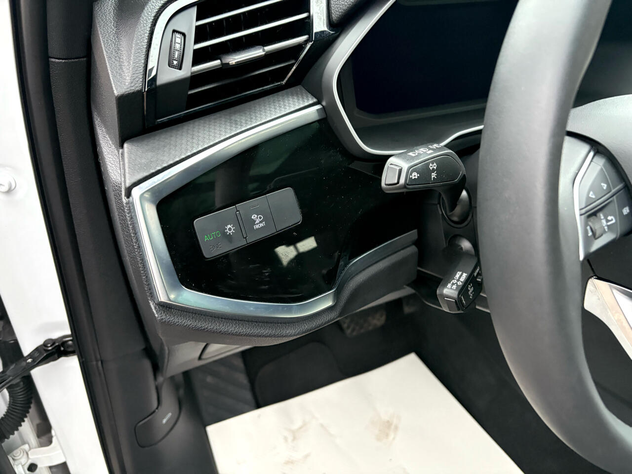 Audi Q3 S line Premium quattro 2025