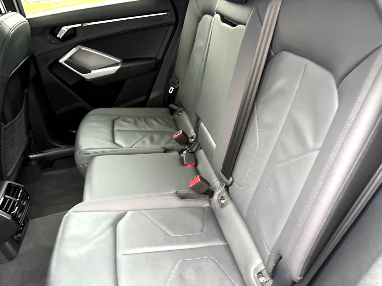 Audi Q3 S line Premium quattro 2025