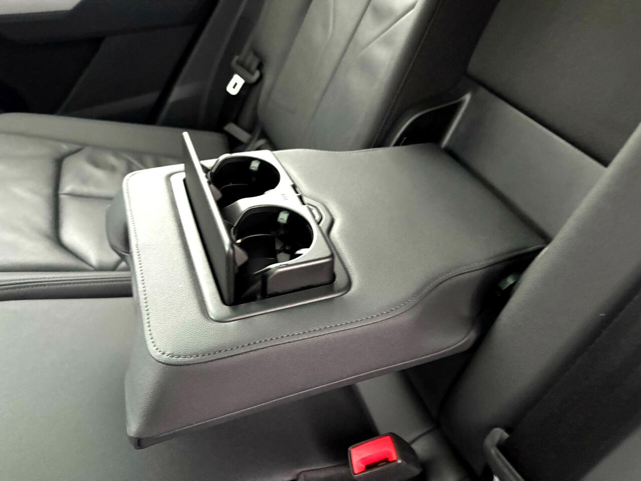 Audi Q3 S line Premium quattro 2025