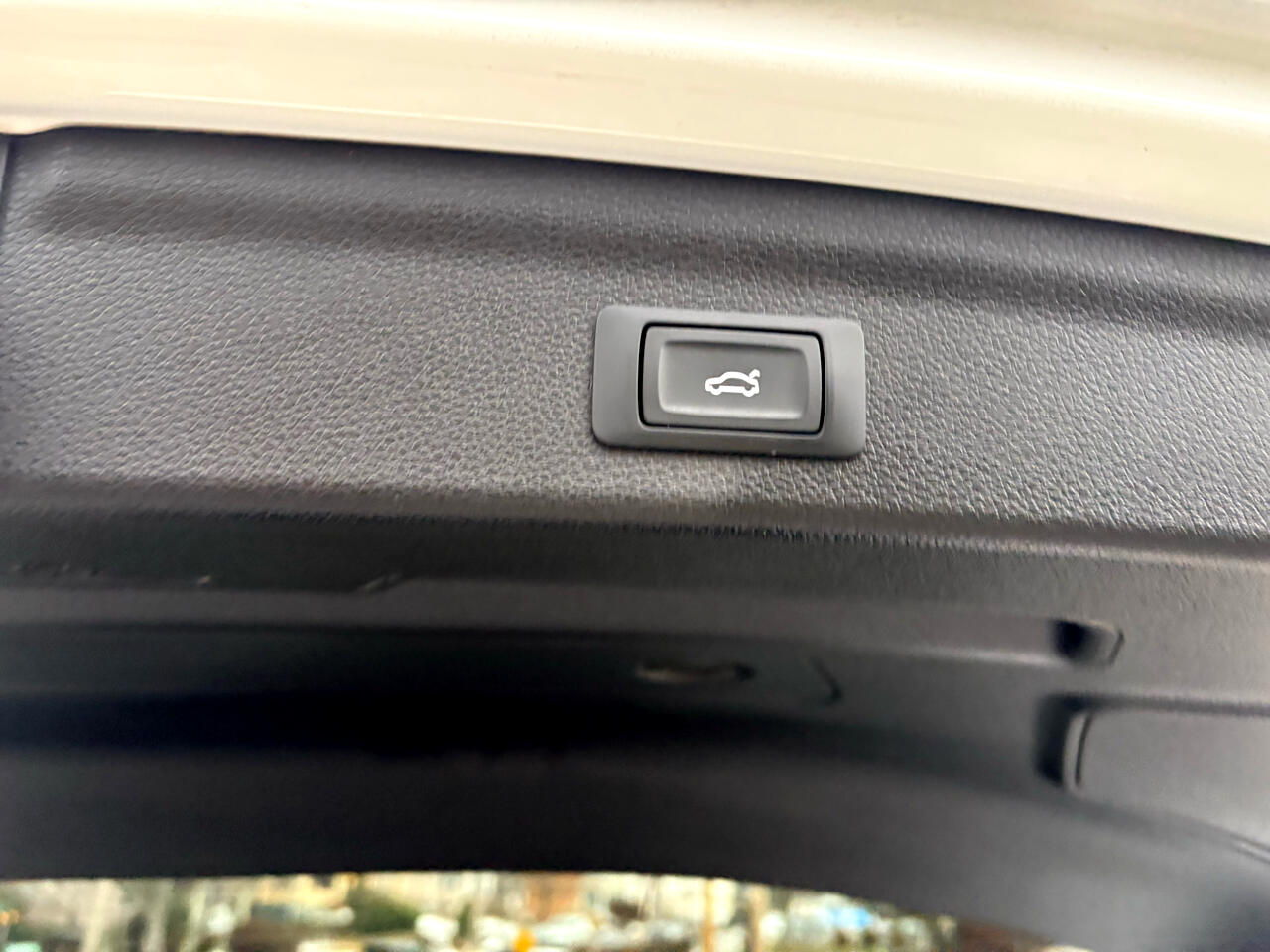 Audi Q3 S line Premium quattro 2025