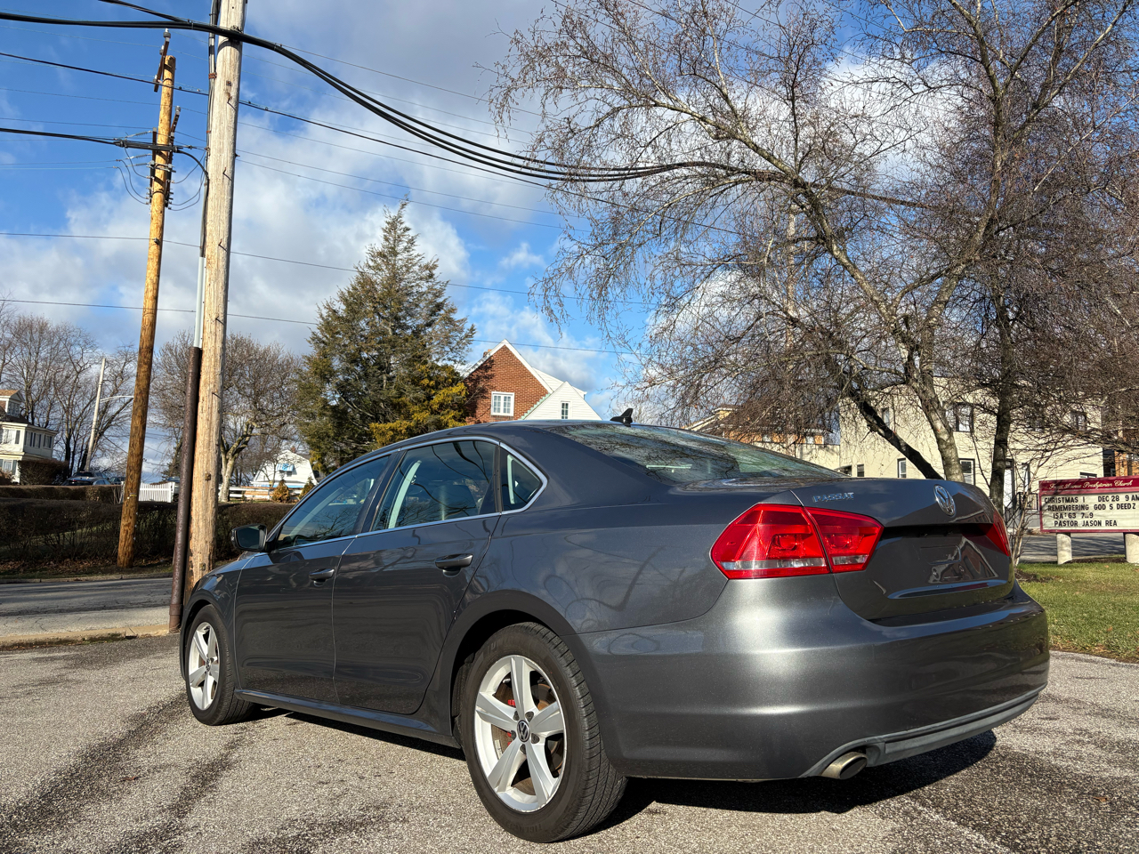 Volkswagen Passat 2.5L SE AT 2013