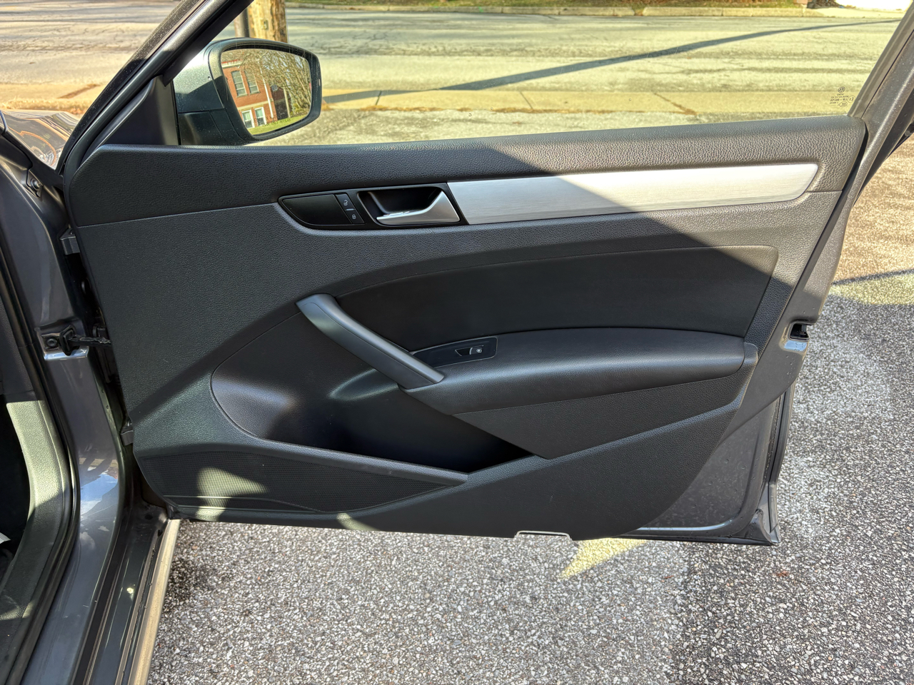 Volkswagen Passat 2.5L SE AT 2013