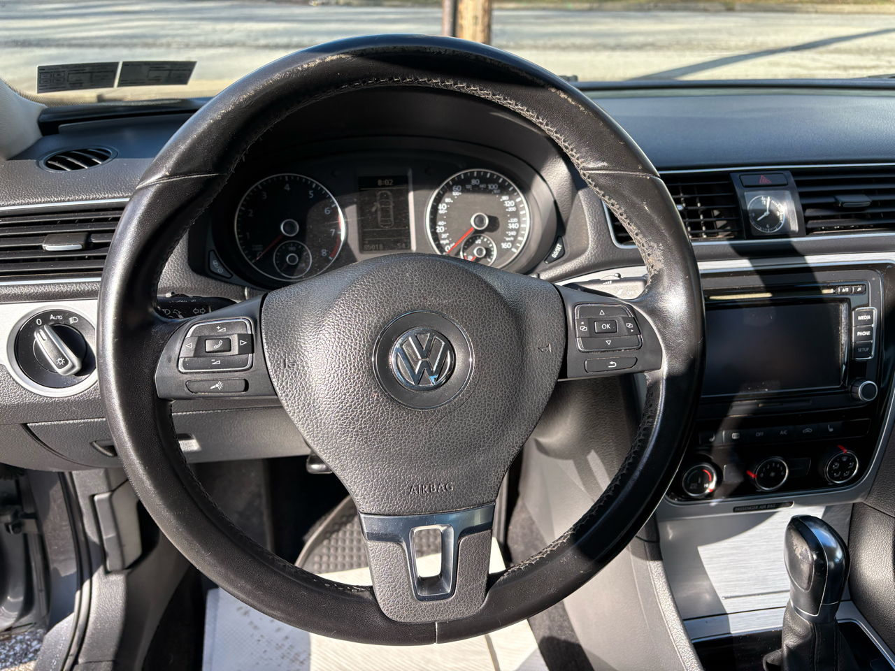 Volkswagen Passat 2.5L SE AT 2013