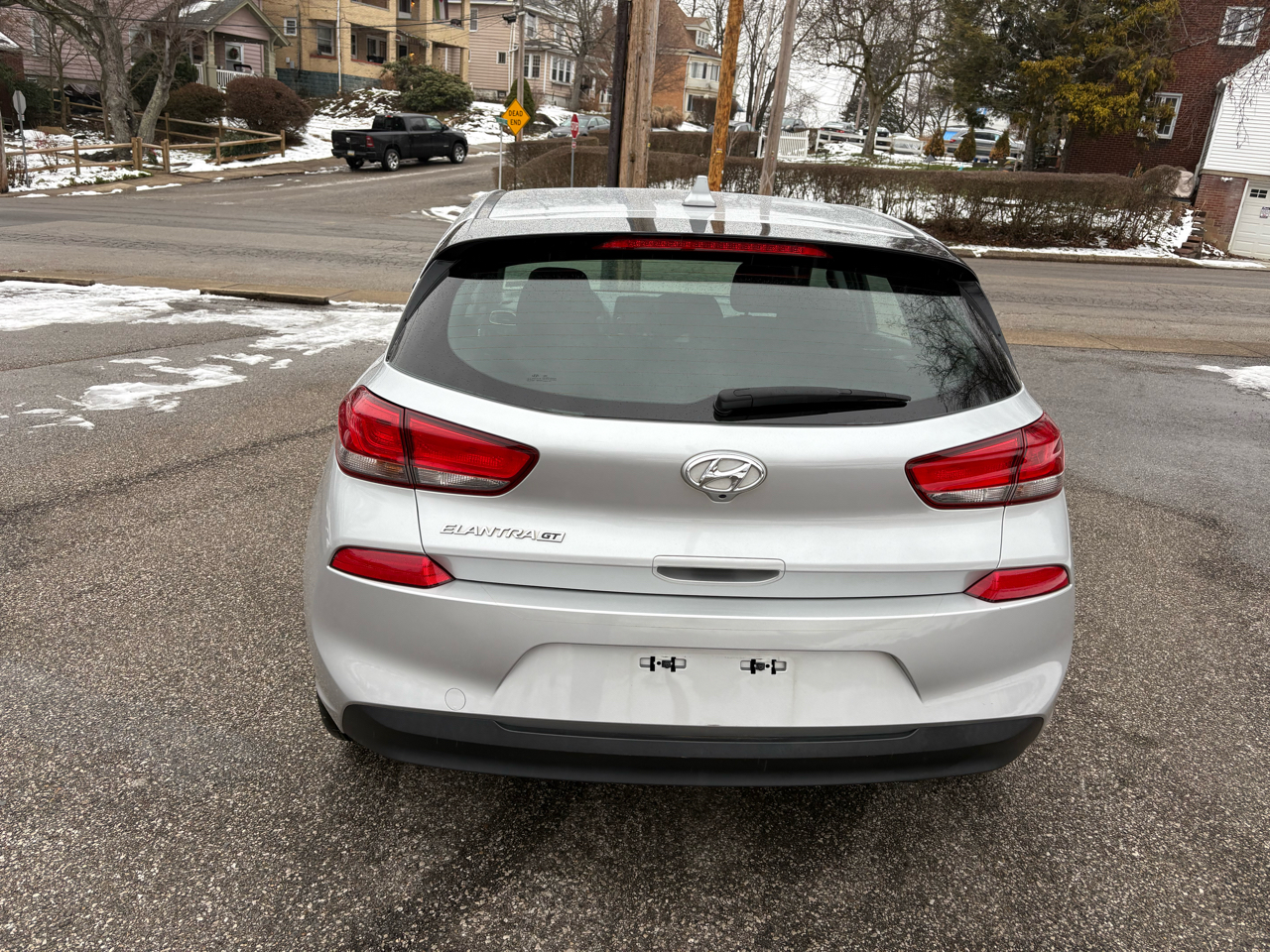 Hyundai Elantra GT 2.0L 6M 2018