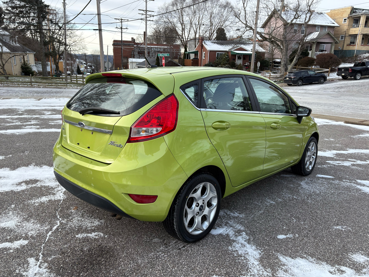 Ford Fiesta SES Hatchback 2011