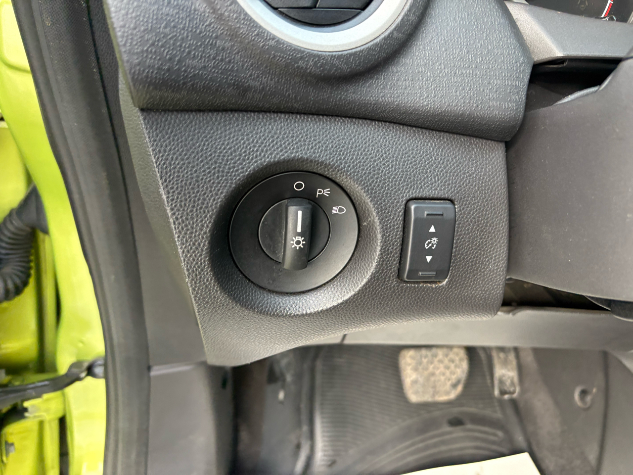 Ford Fiesta SES Hatchback 2011