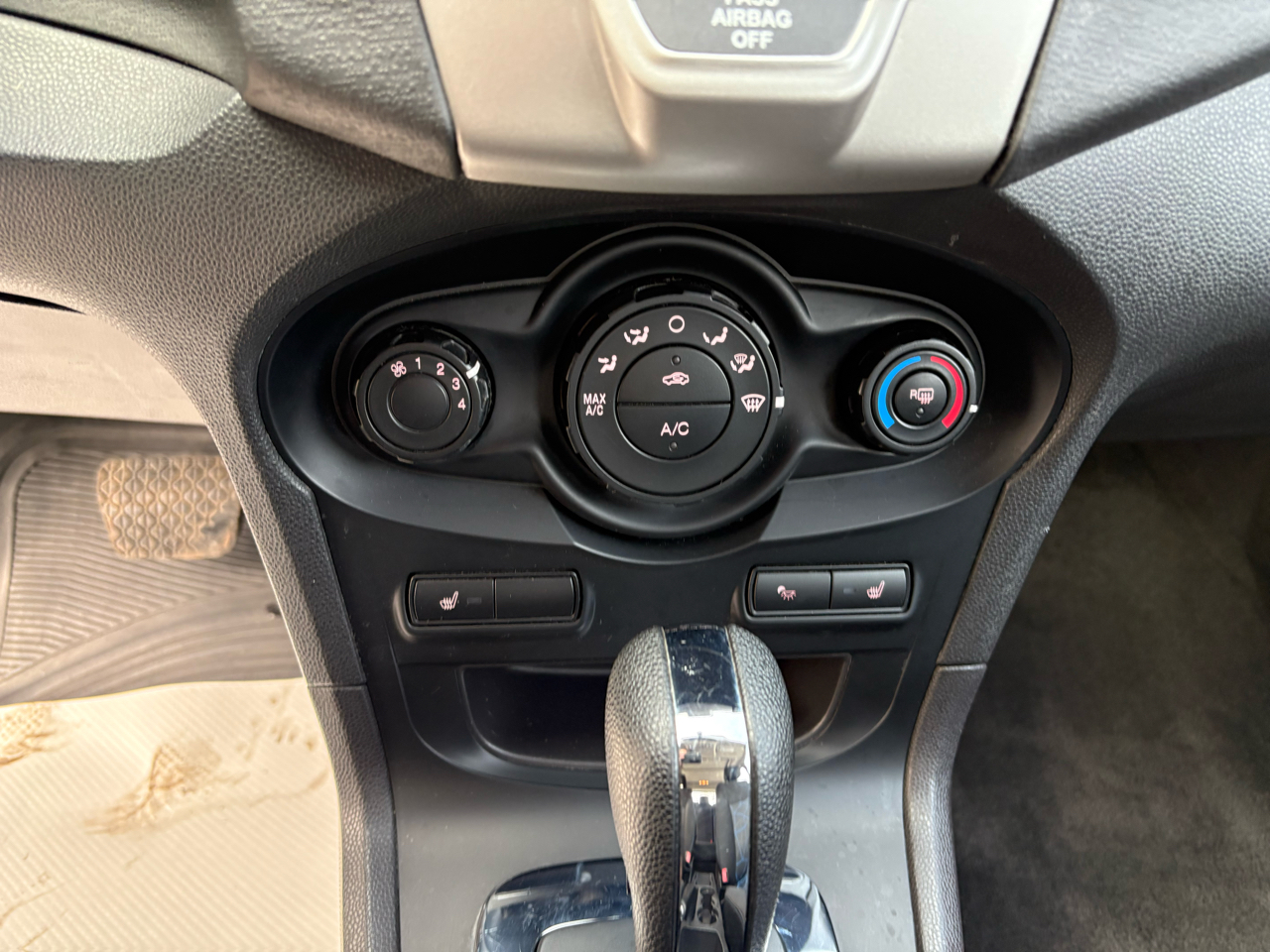 Ford Fiesta SES Hatchback 2011