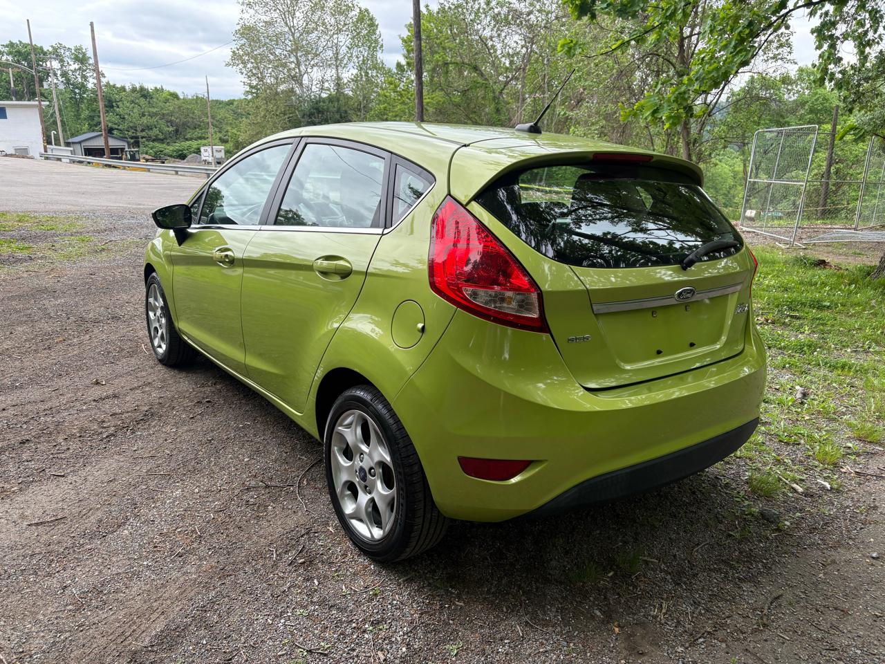 Ford Fiesta SES Hatchback 2011