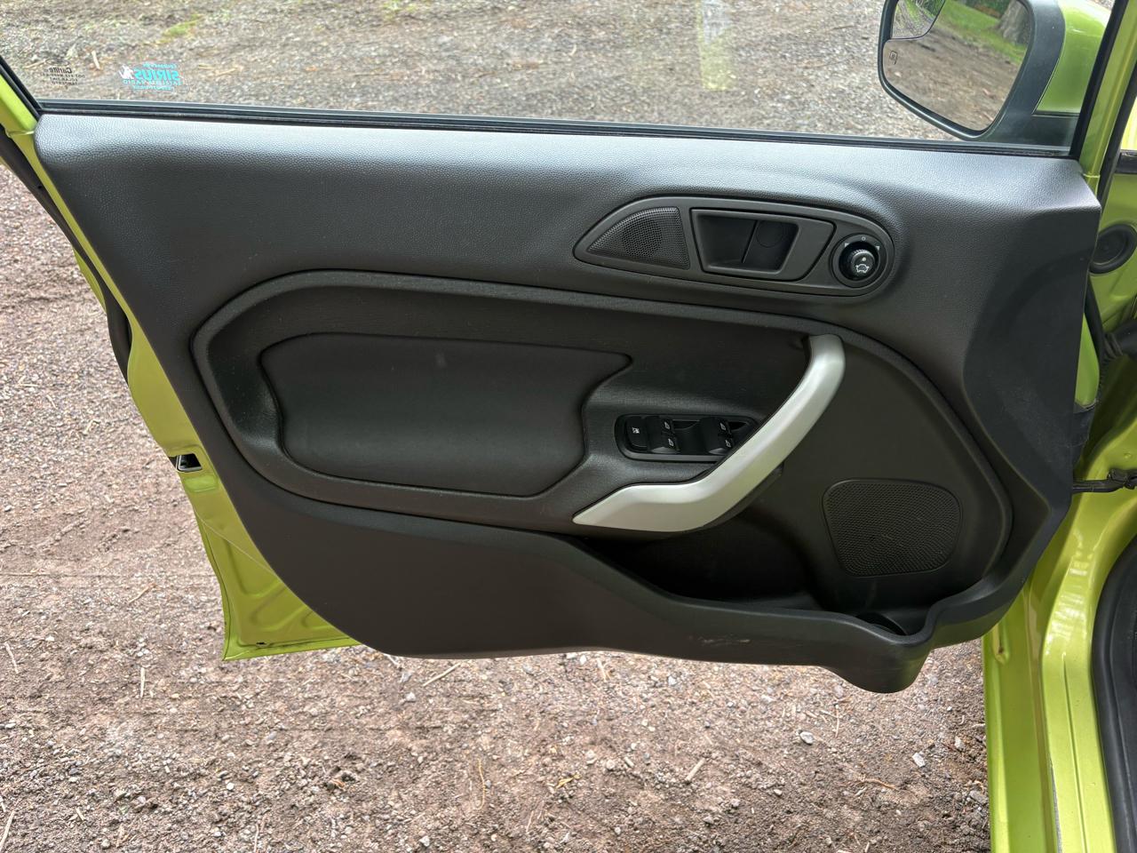 Ford Fiesta SES Hatchback 2011
