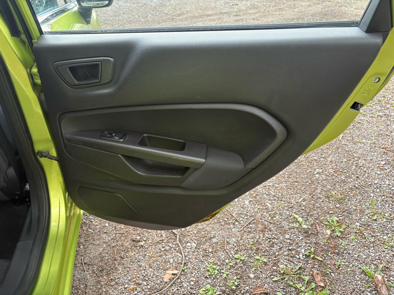 Ford Fiesta SES Hatchback 2011