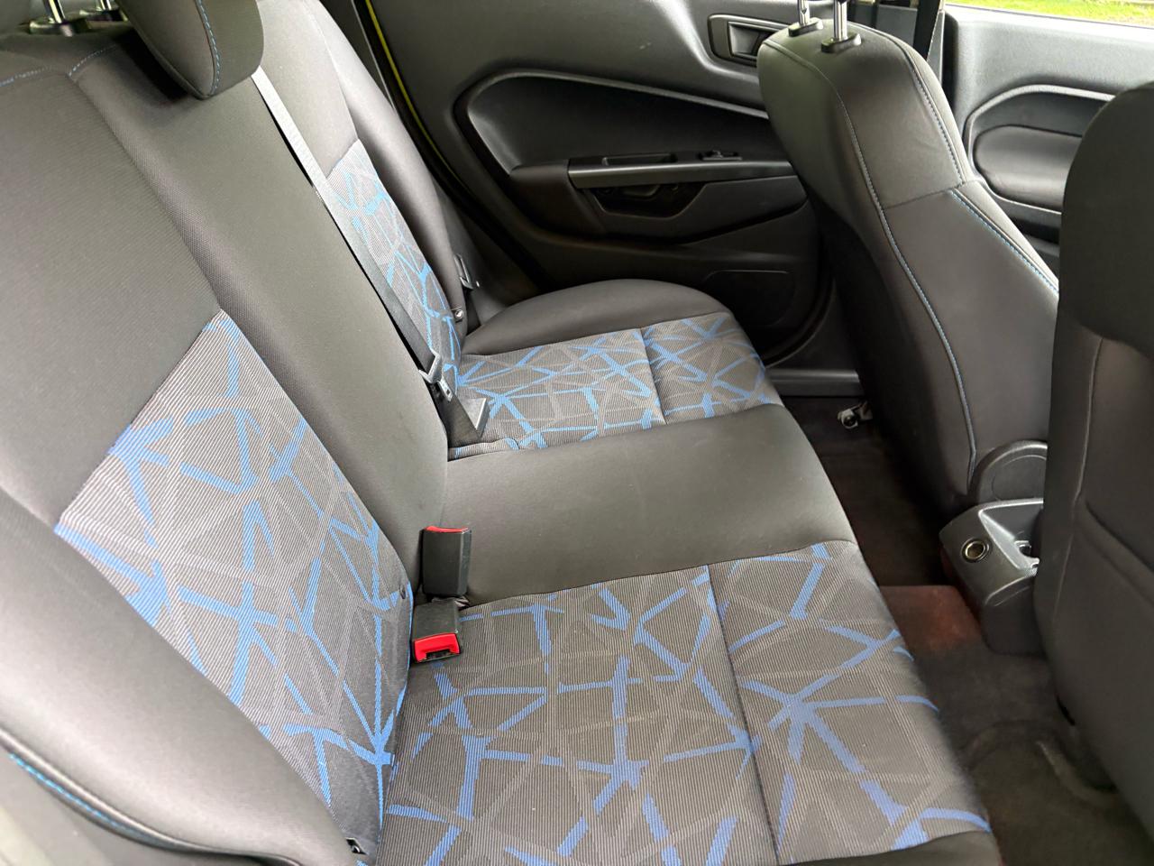 Ford Fiesta SES Hatchback 2011