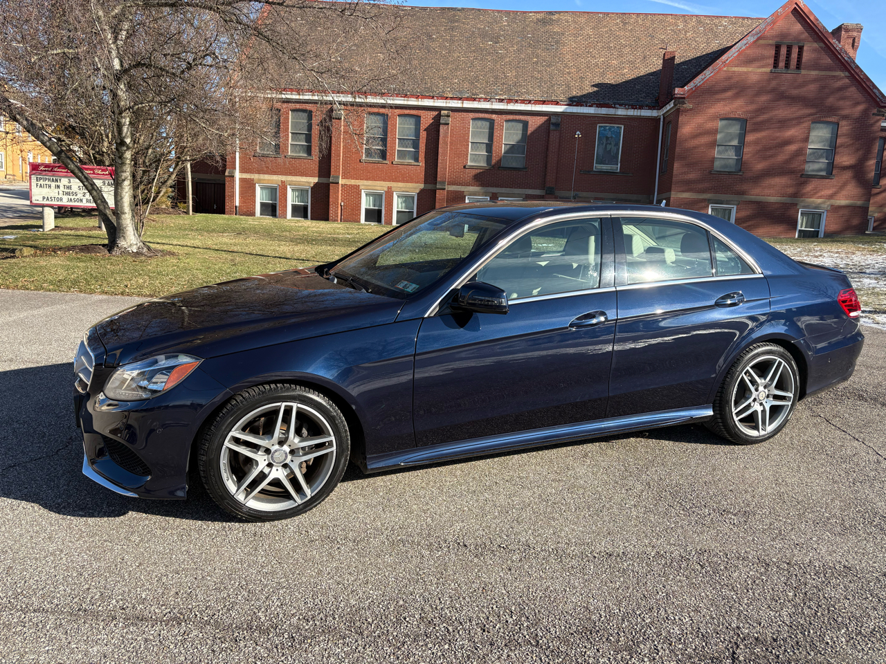 Mercedes-Benz E-Class E350 Sport 4MATIC Sedan 2016