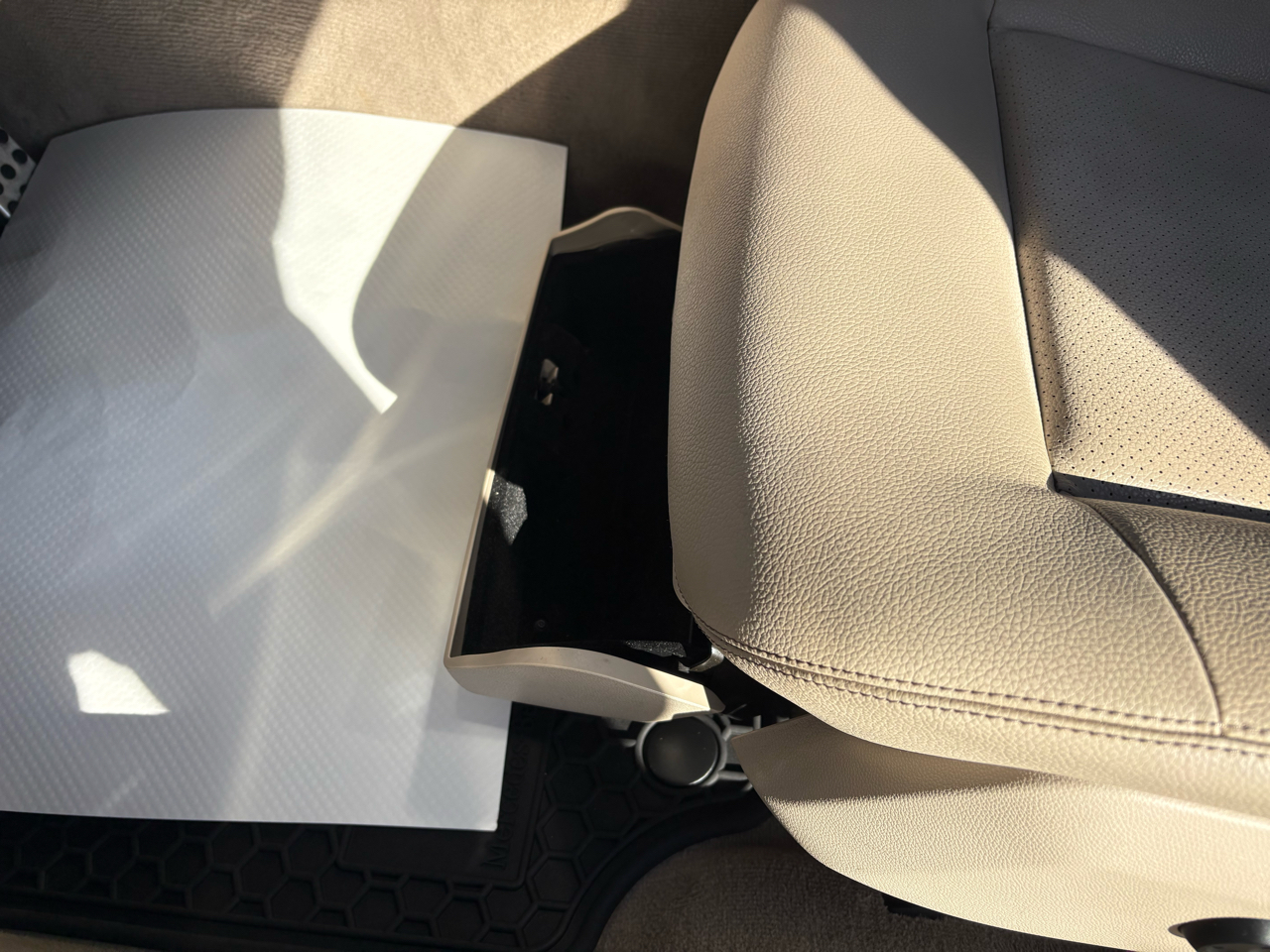 Mercedes-Benz E-Class E350 Sport 4MATIC Sedan 2016