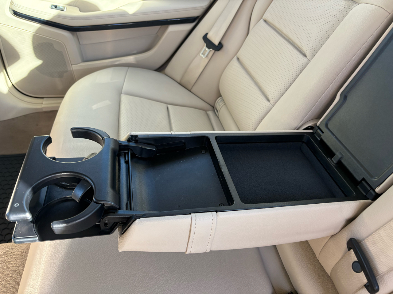 Mercedes-Benz E-Class E350 Sport 4MATIC Sedan 2016