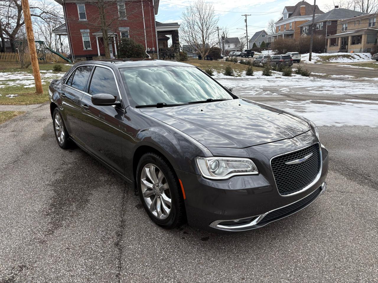 2016 Chrysler 300 Limited AWD
