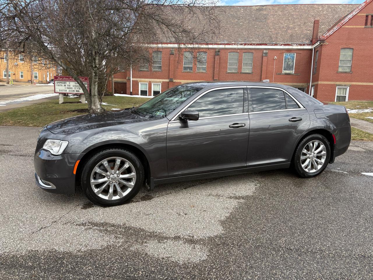 Chrysler 300 Limited AWD 2016