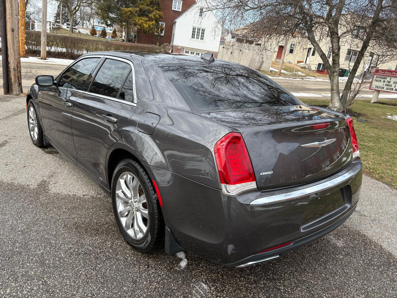 Chrysler 300 Limited AWD 2016