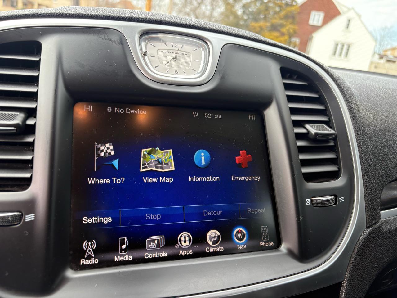 Chrysler 300 Limited AWD 2016