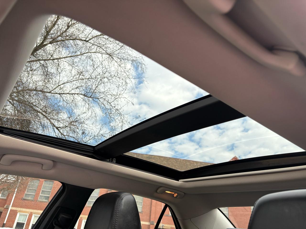 Chrysler 300 Limited AWD 2016