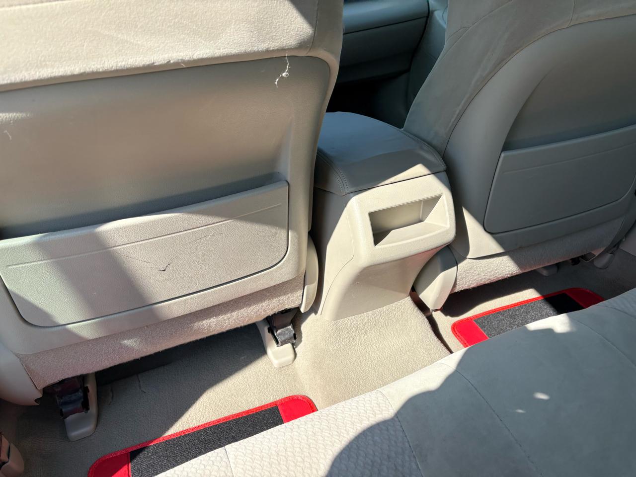 Toyota Camry Base 6-Spd AT 2011