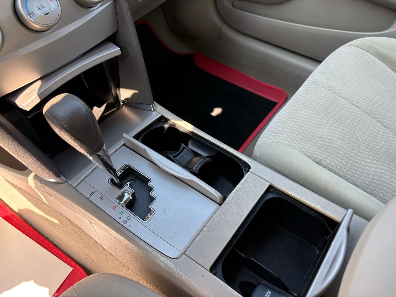 Toyota Camry Base 6-Spd AT 2011