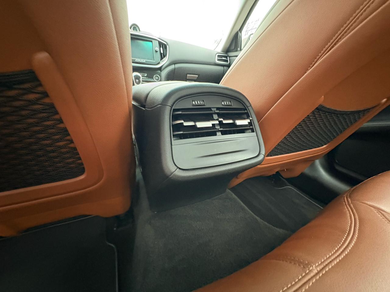 Maserati Ghibli 4dr Sdn S Q4 2015