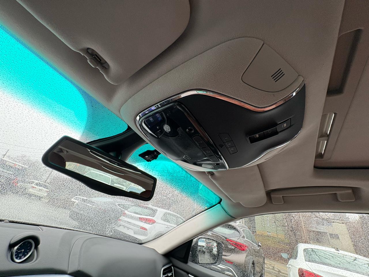 Maserati Ghibli 4dr Sdn S Q4 2015