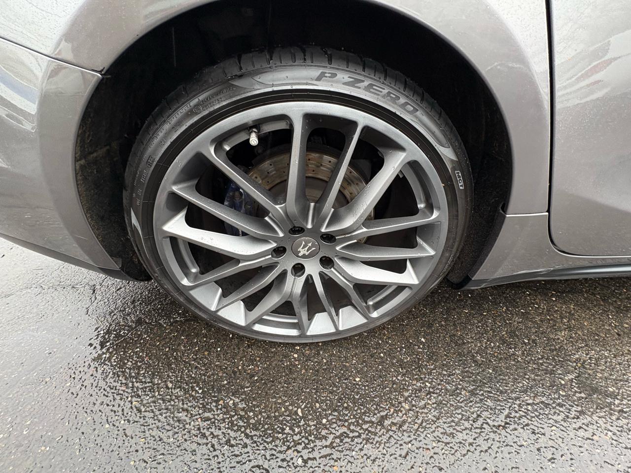 Maserati Ghibli 4dr Sdn S Q4 2015