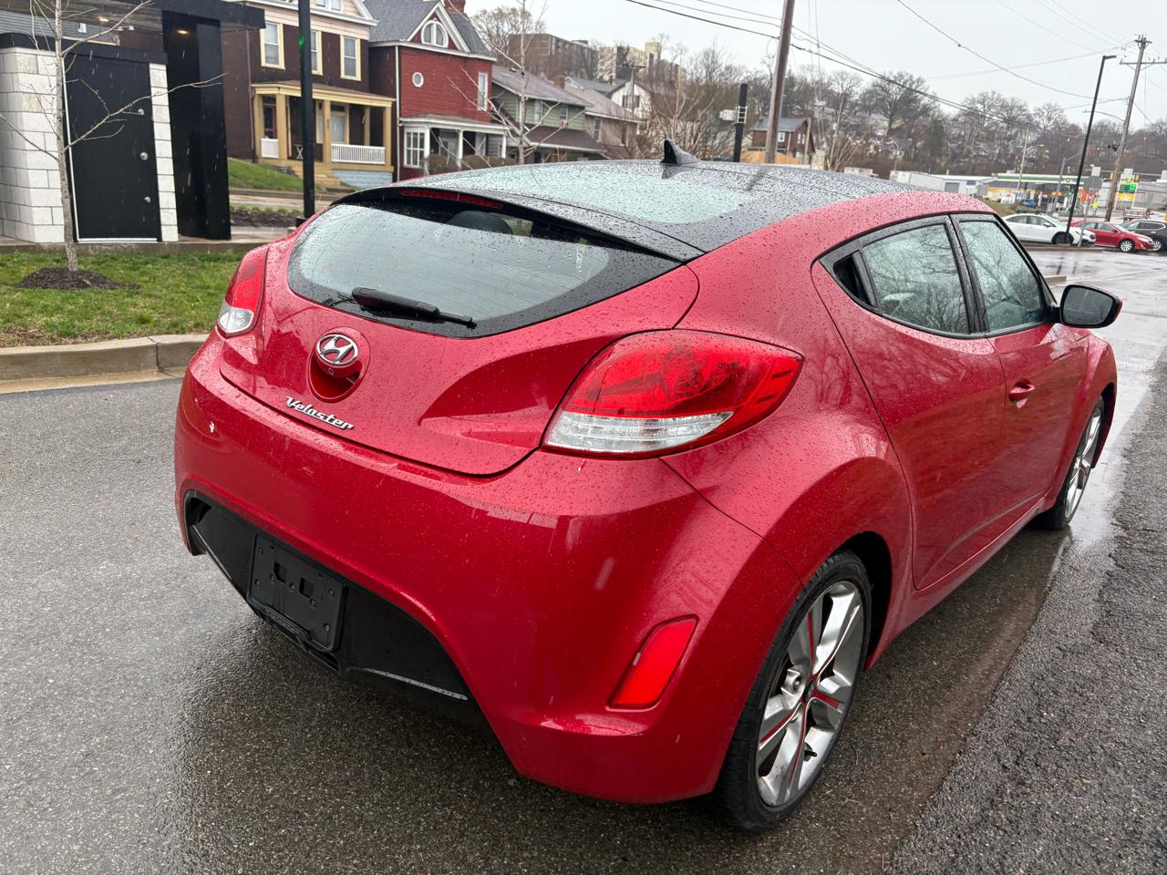 Hyundai Veloster Base 2016