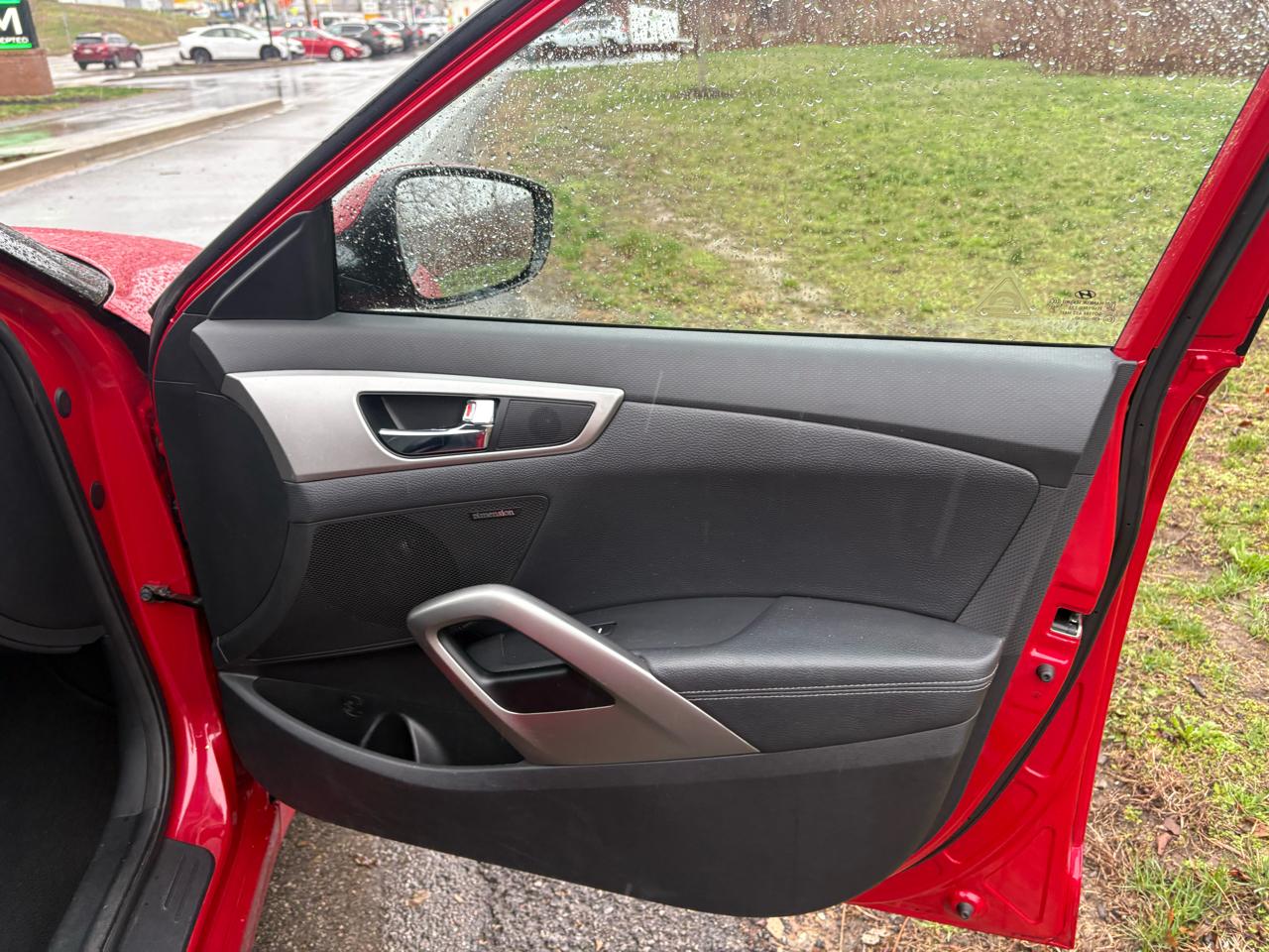 Hyundai Veloster Base 2016