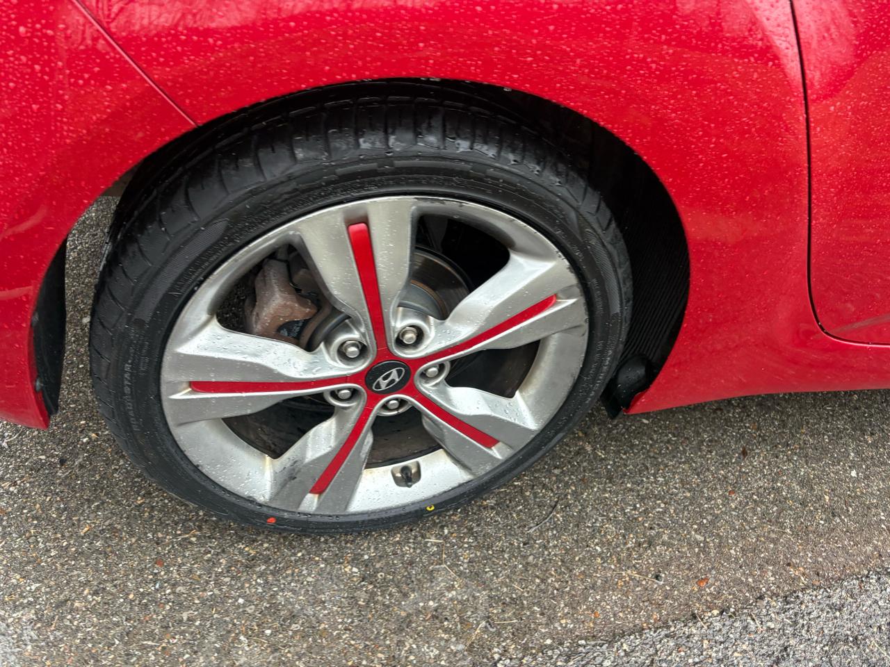 Hyundai Veloster Base 2016