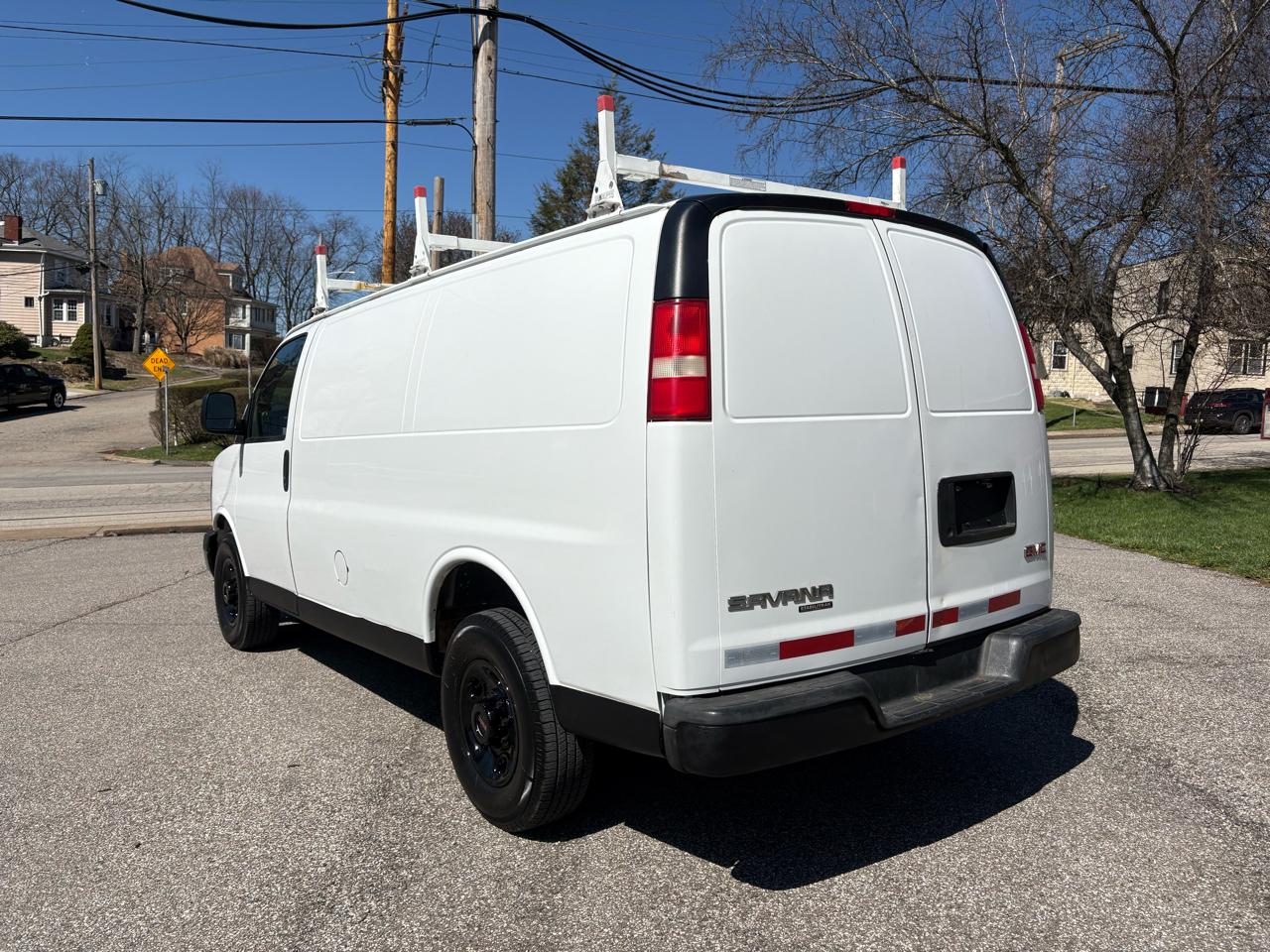 GMC Savana G2500 Cargo 2014