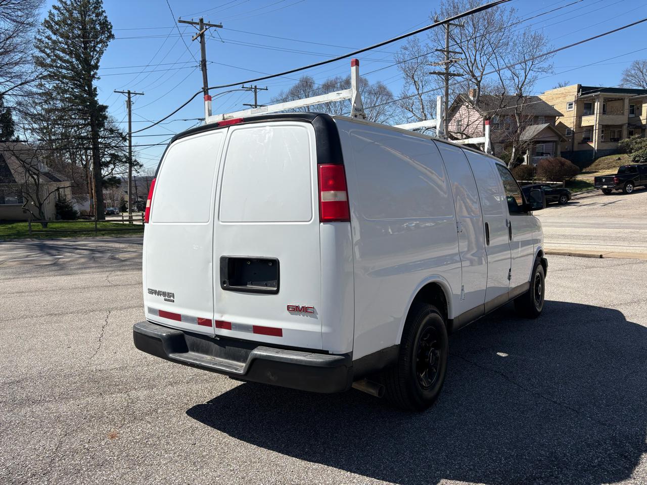 GMC Savana G2500 Cargo 2014