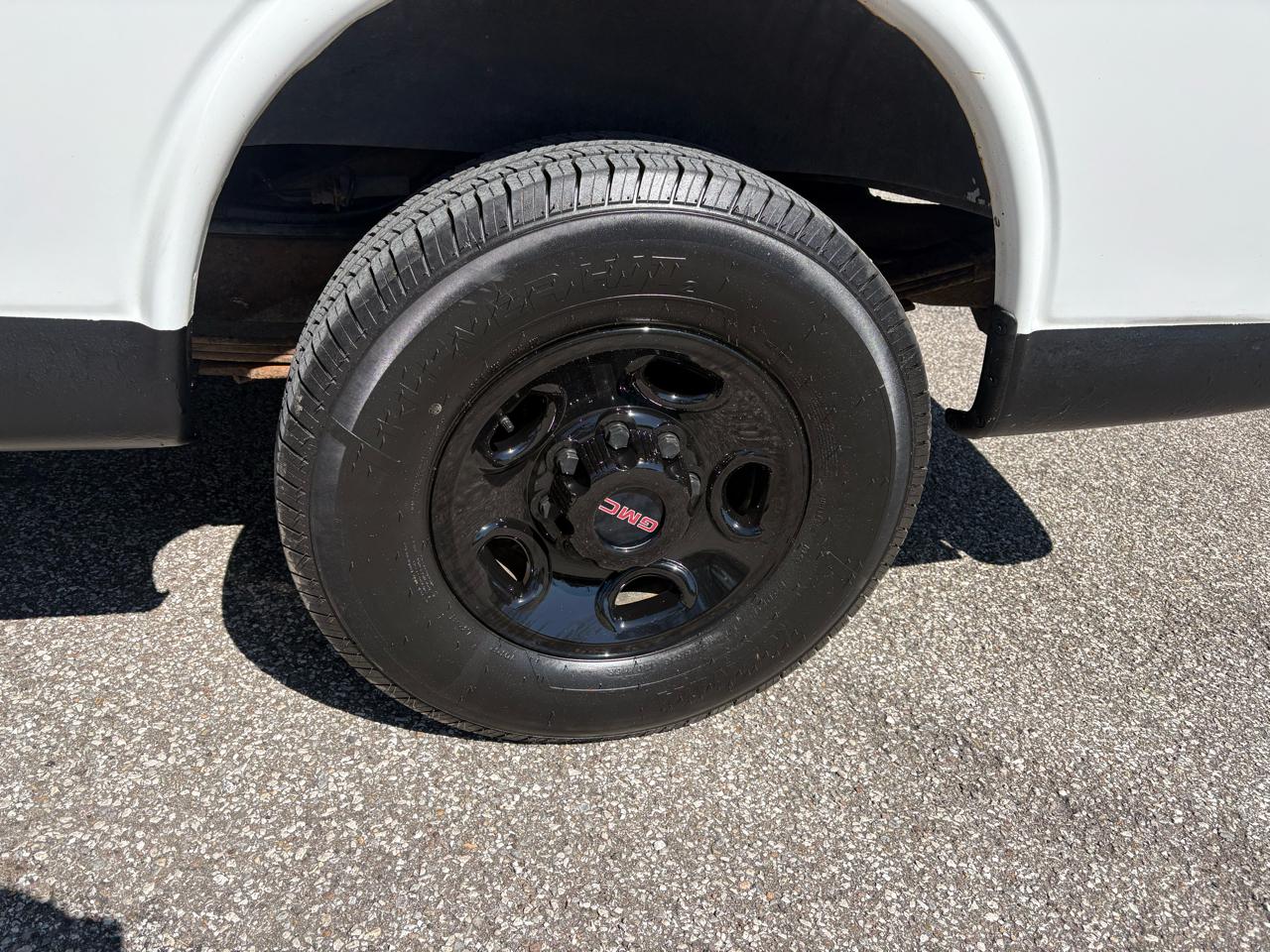 GMC Savana G2500 Cargo 2014