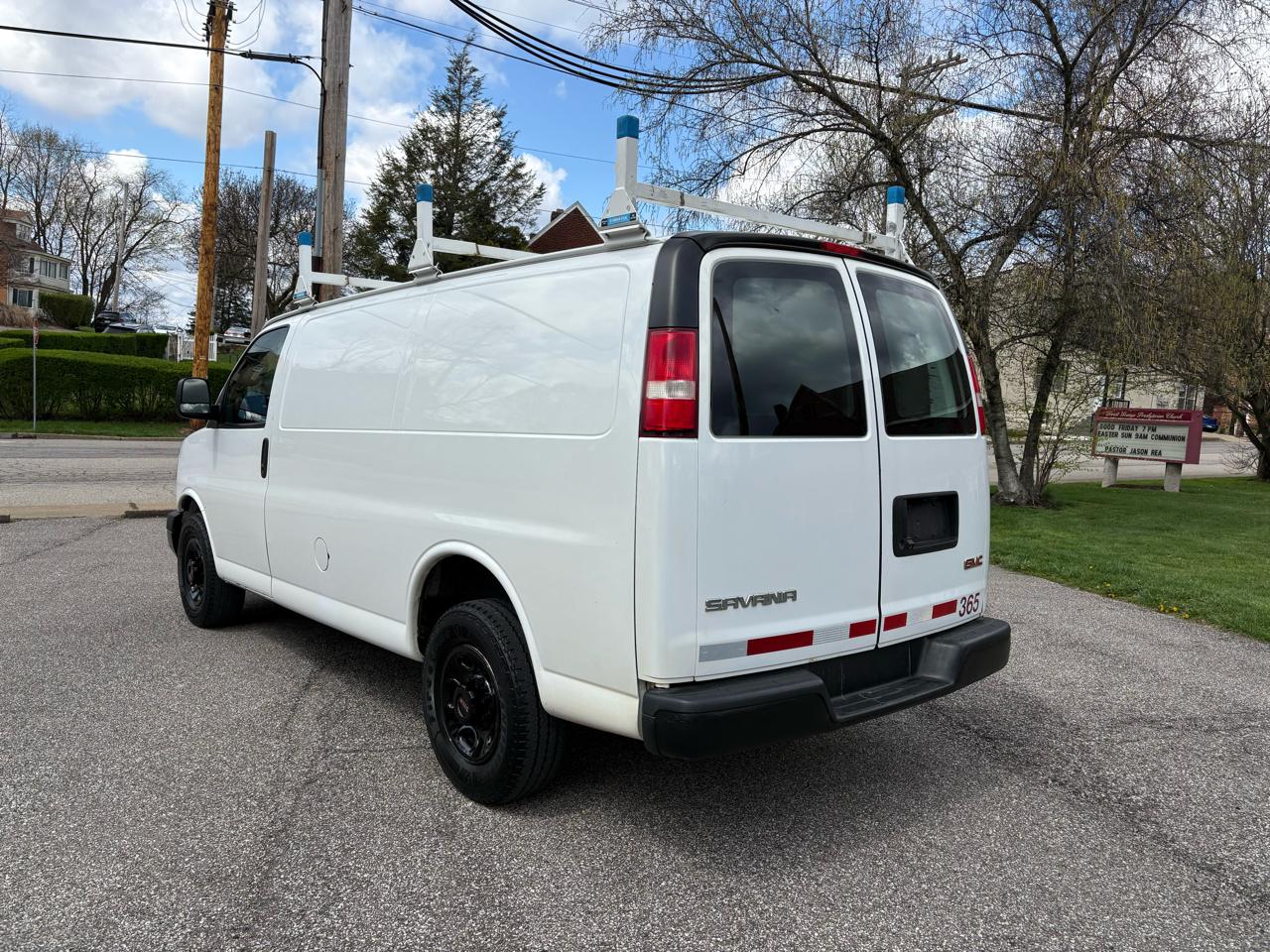 GMC Savana G2500 Cargo 2018