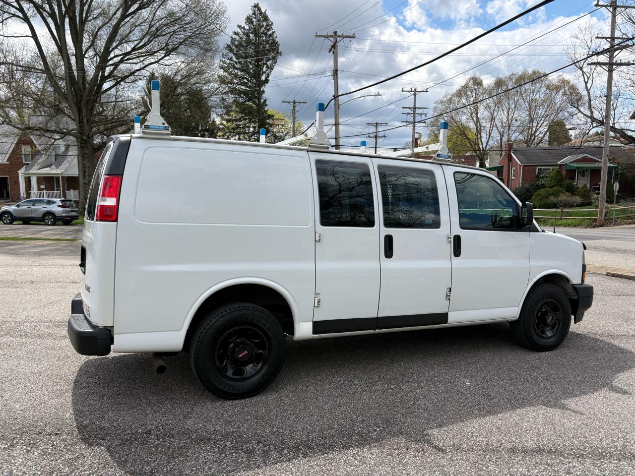 GMC Savana G2500 Cargo 2018