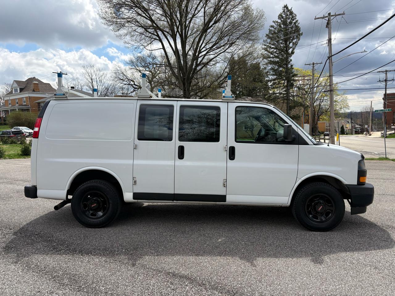GMC Savana G2500 Cargo 2018