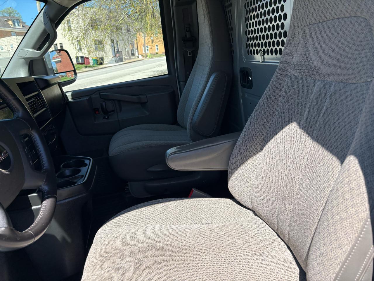 Chevrolet Express 2500 Cargo 2020