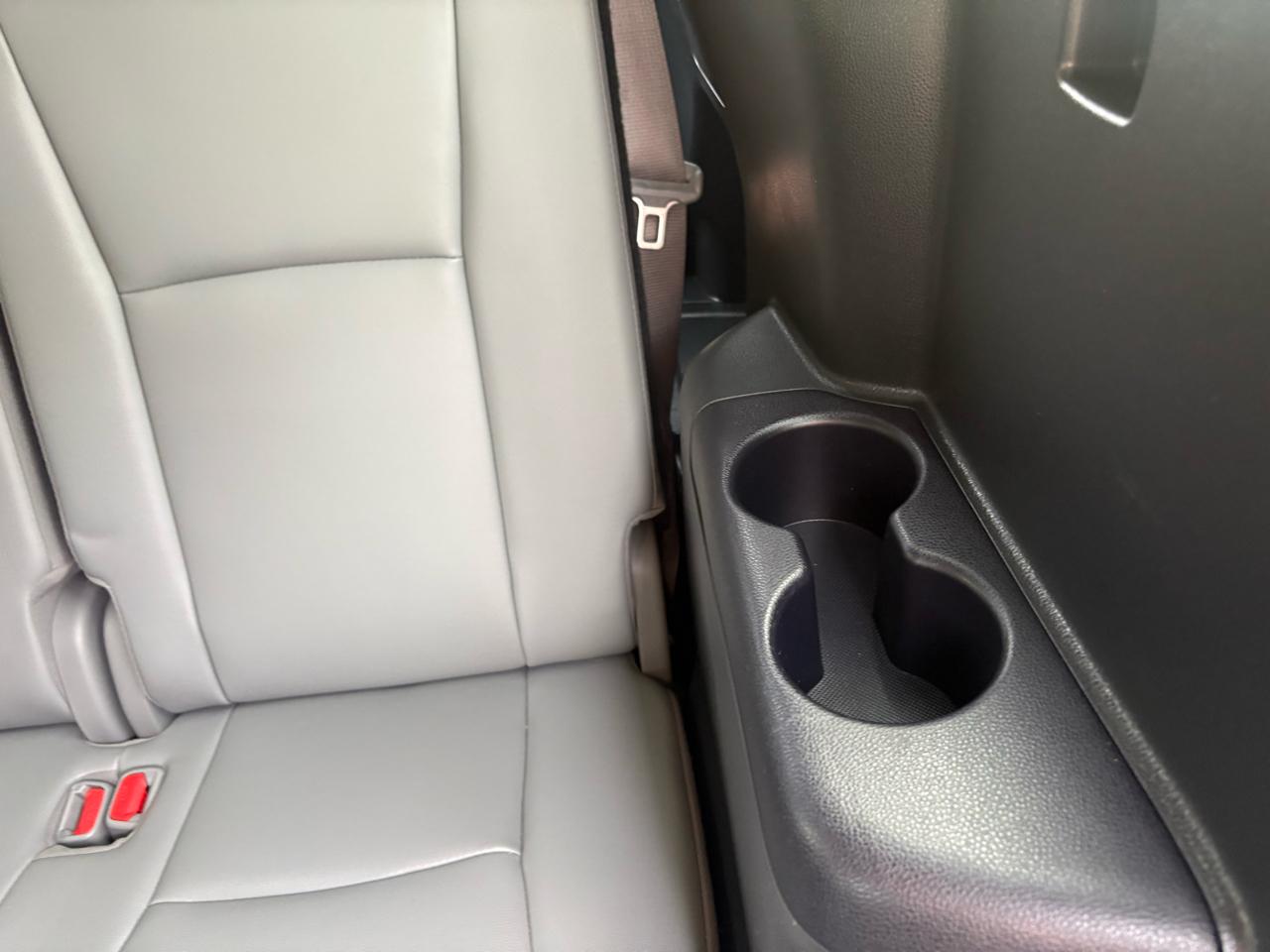 Toyota Highlander XLE Nav AWD V6 2022