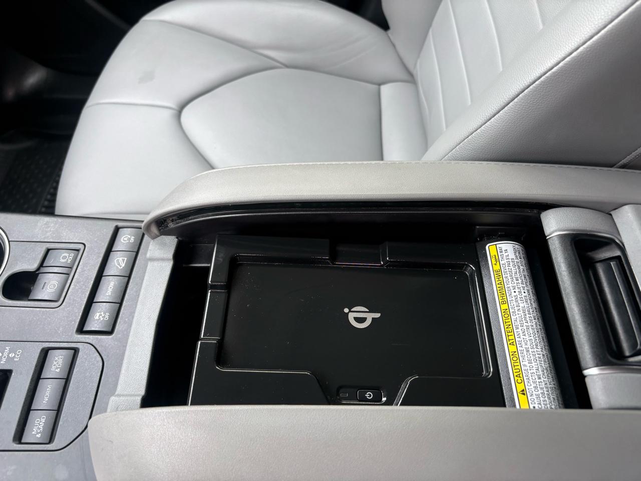 Toyota Highlander XLE Nav AWD V6 2022