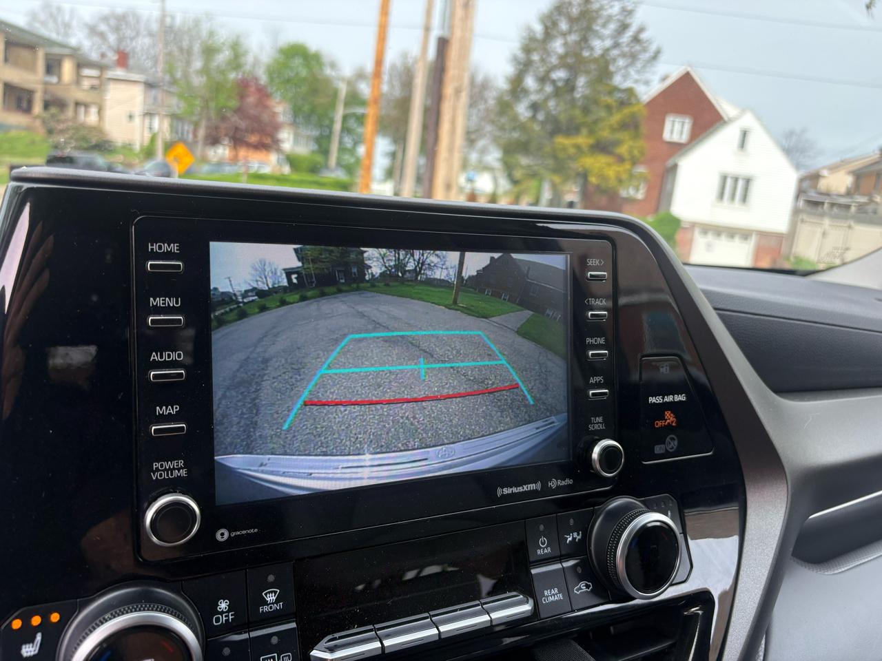 Toyota Highlander XLE Nav AWD V6 2022