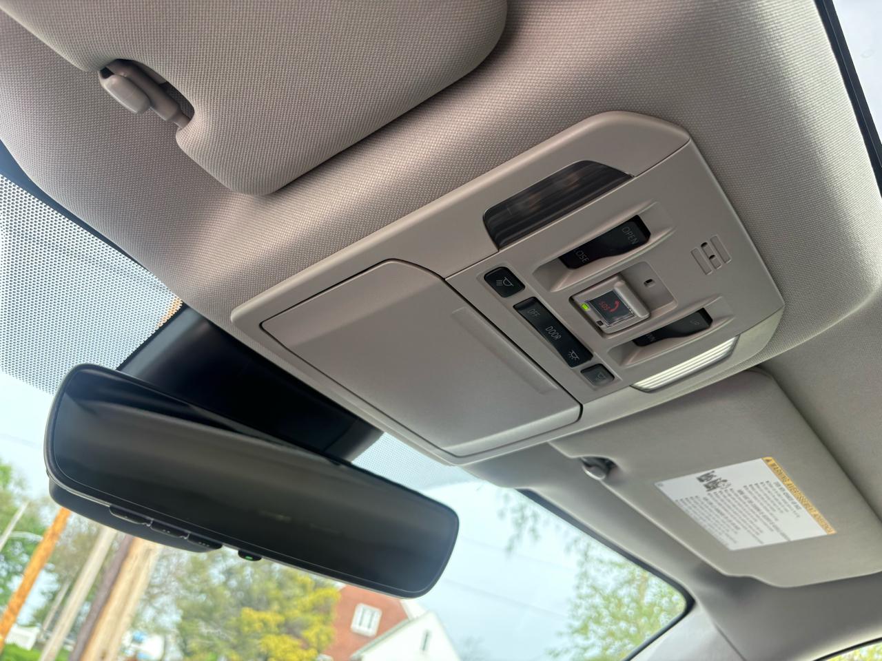 Toyota Highlander XLE Nav AWD V6 2022