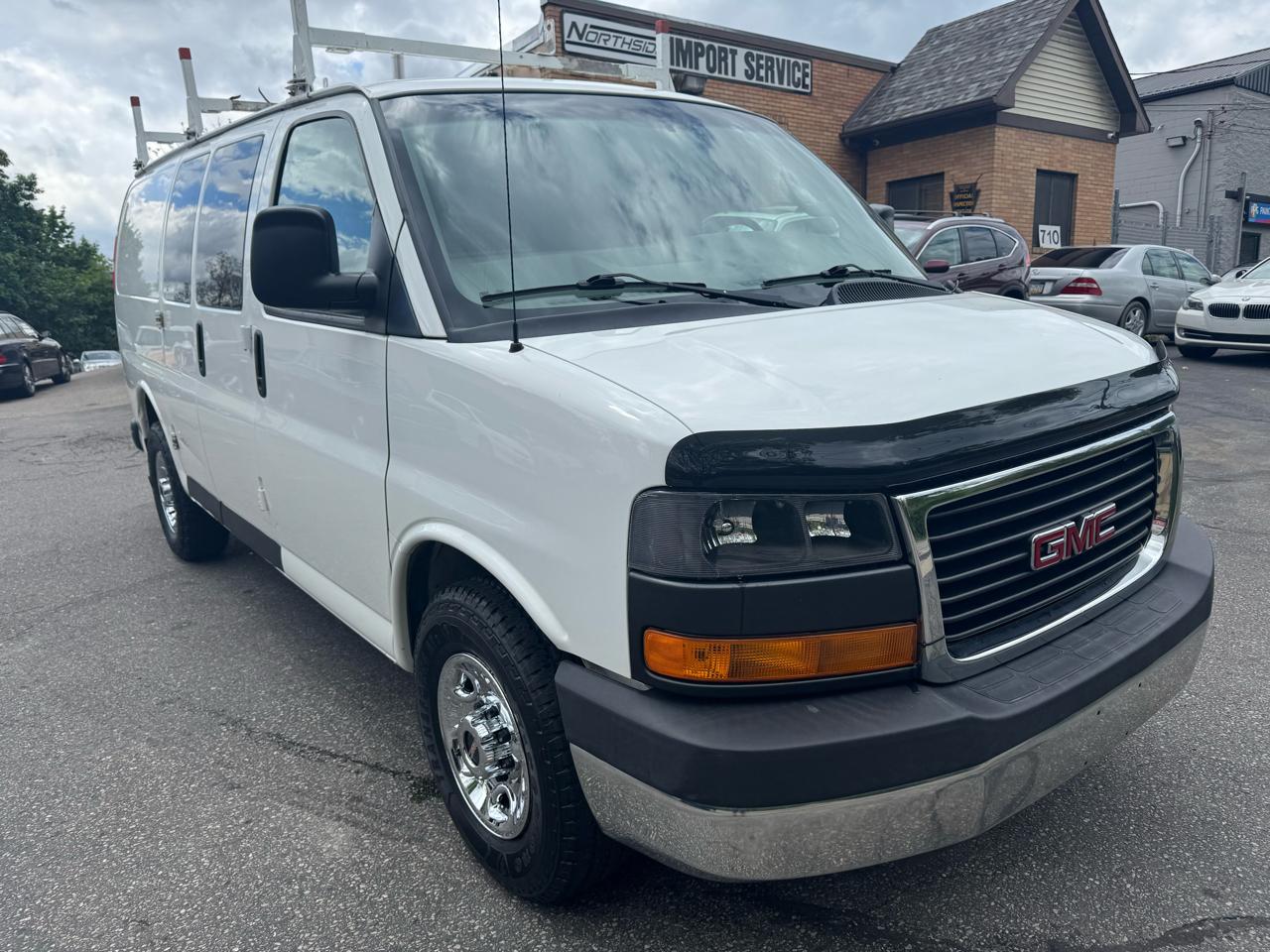 2016 GMC Savana G2500 Cargo