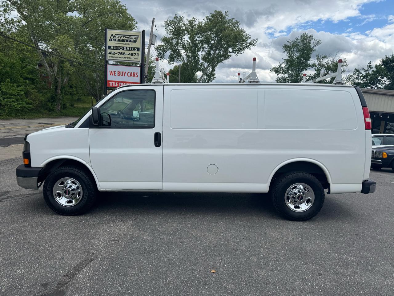 GMC Savana G2500 Cargo 2016
