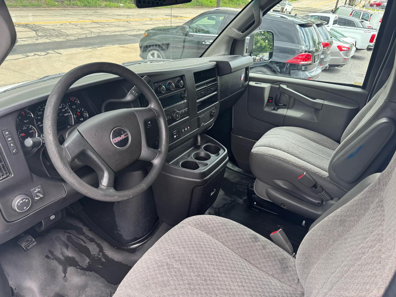 GMC Savana G2500 Cargo 2018