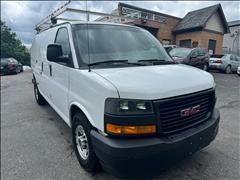 2018 GMC Savana 