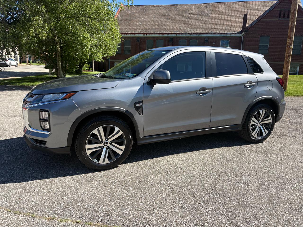 Mitsubishi Outlander Sport 2.0 ES 4WD 2024